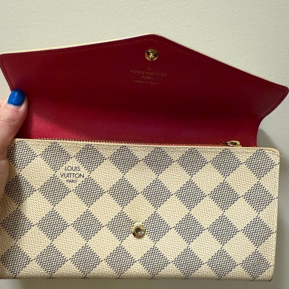 *Authentic* Louis Vuitton Damier Azur Studded Sarah Wallet - Picture 9 of 12